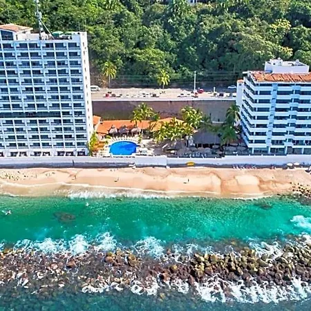 Costa Sur Resort & Spa